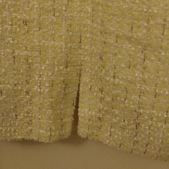 Antonio Melani Paris Metallic Yellow Tweed A-Line Skirt | Size 8 - Picture 5 of 7